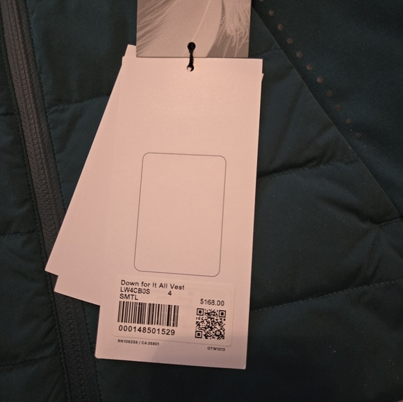 NWT Women's Lululemon Down For It All Vest, size 4 - Picture 6 of 6